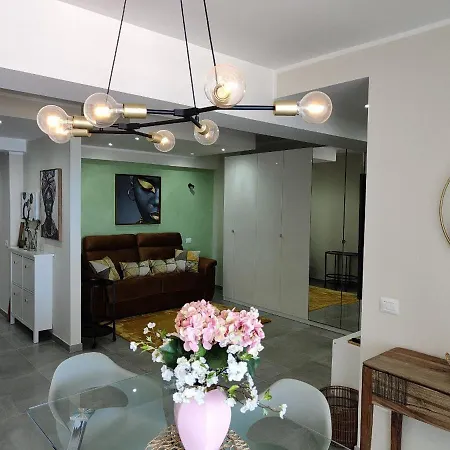 Apartment Le Terrazze 11 *